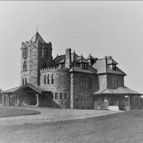 A black and white photo of a mansion circa 1888.
