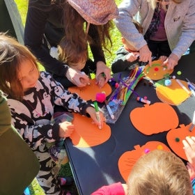 fall-people-craft-pumpkin